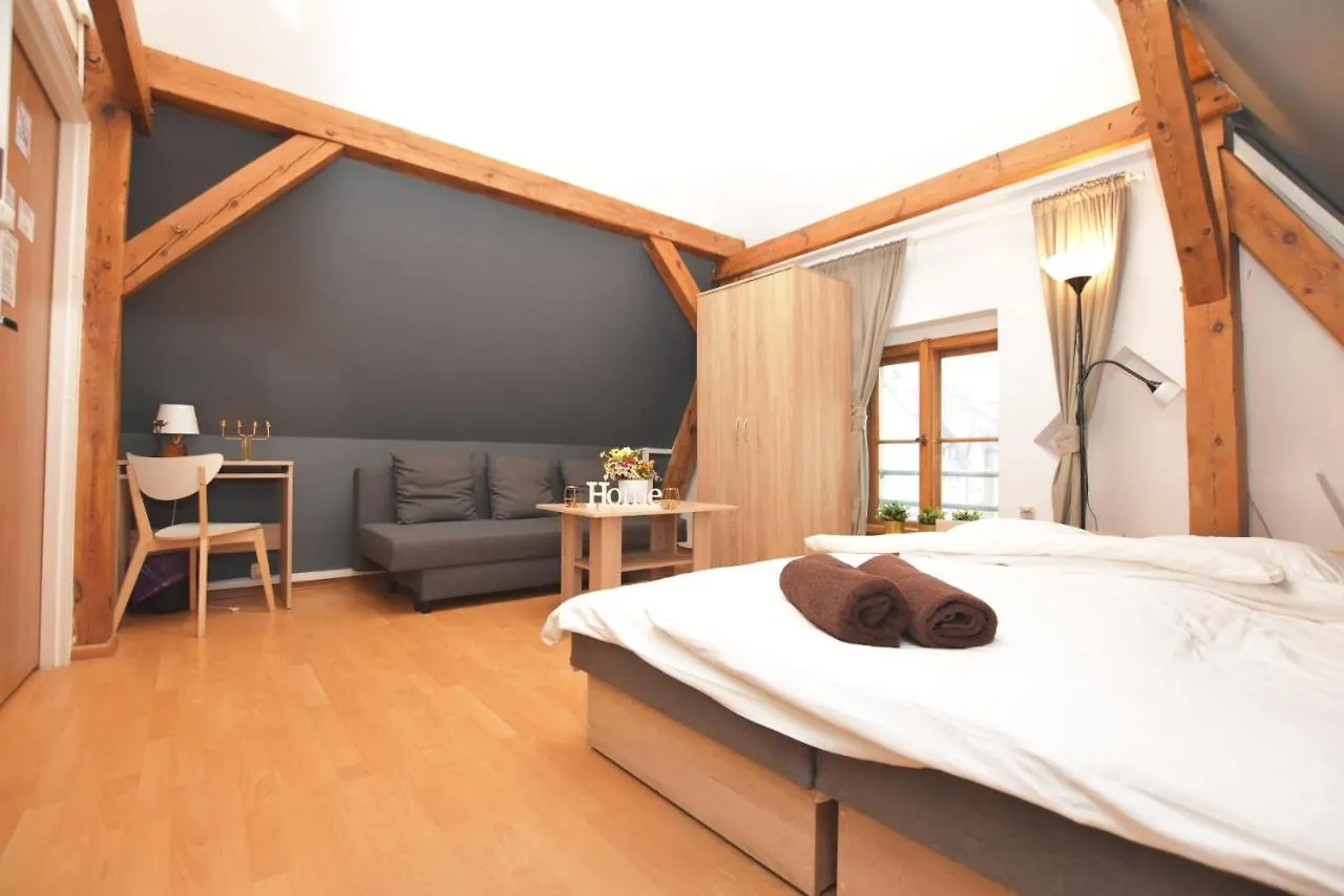 Dukes Hostel - Pokoje Prywatne, Rynek Breslavia